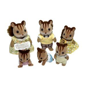 Calico Critters Walnut Squirrel Family Set of 6 Sylvanian Families